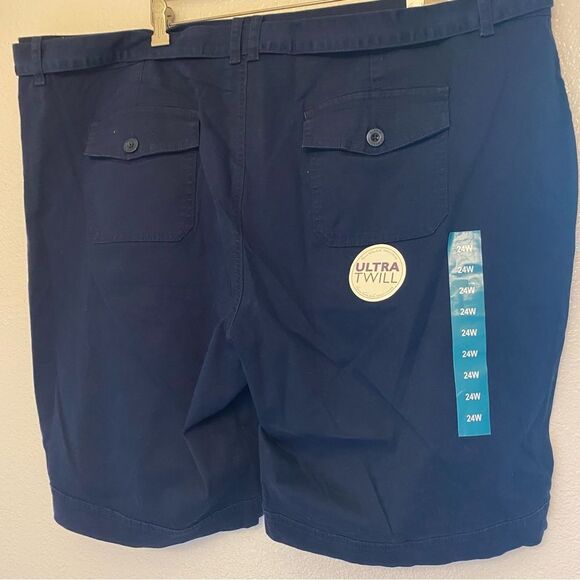 Gloria Vanderbilt Sierra Stretch Twill Short With Belted navy plus size 24W - Picture 3 of 11